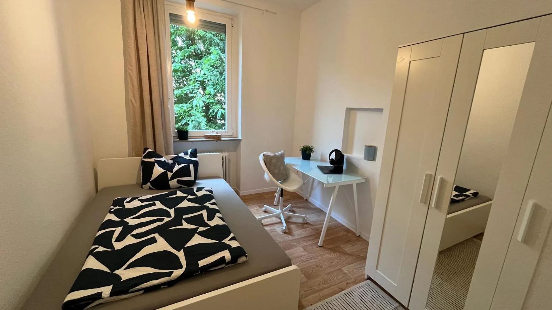 Privatzimmer Zum Wohlfuehlen Nahe Marienplatz شتوتغارت